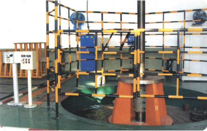 ZCN078-（300、500、800、1000）噸 定子鐵芯下拉式套缸油壓機(jī)成套設(shè)備